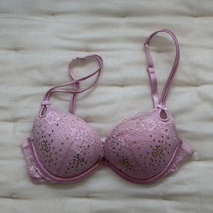 32 B Push Up Bra! Victoria’s Secret!
